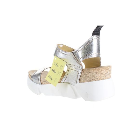 fly london walo pump